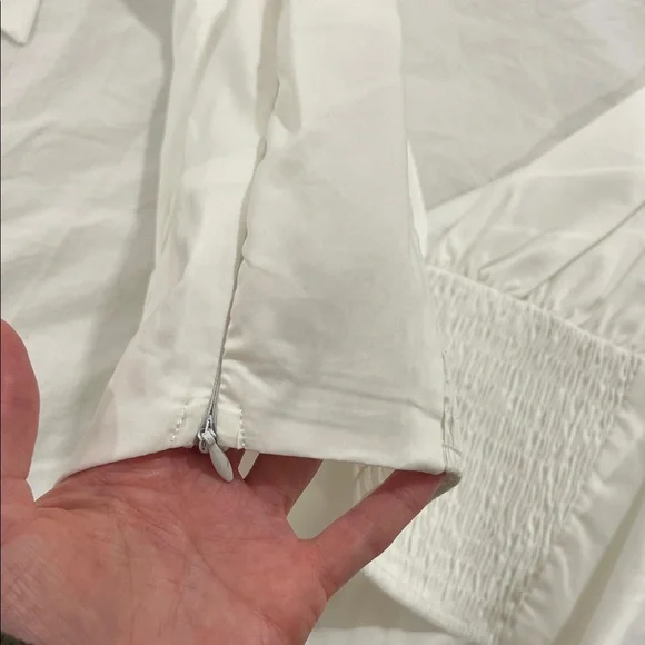 Elegant White Tie-Shoulder Tank Top - Picture 3 of 5